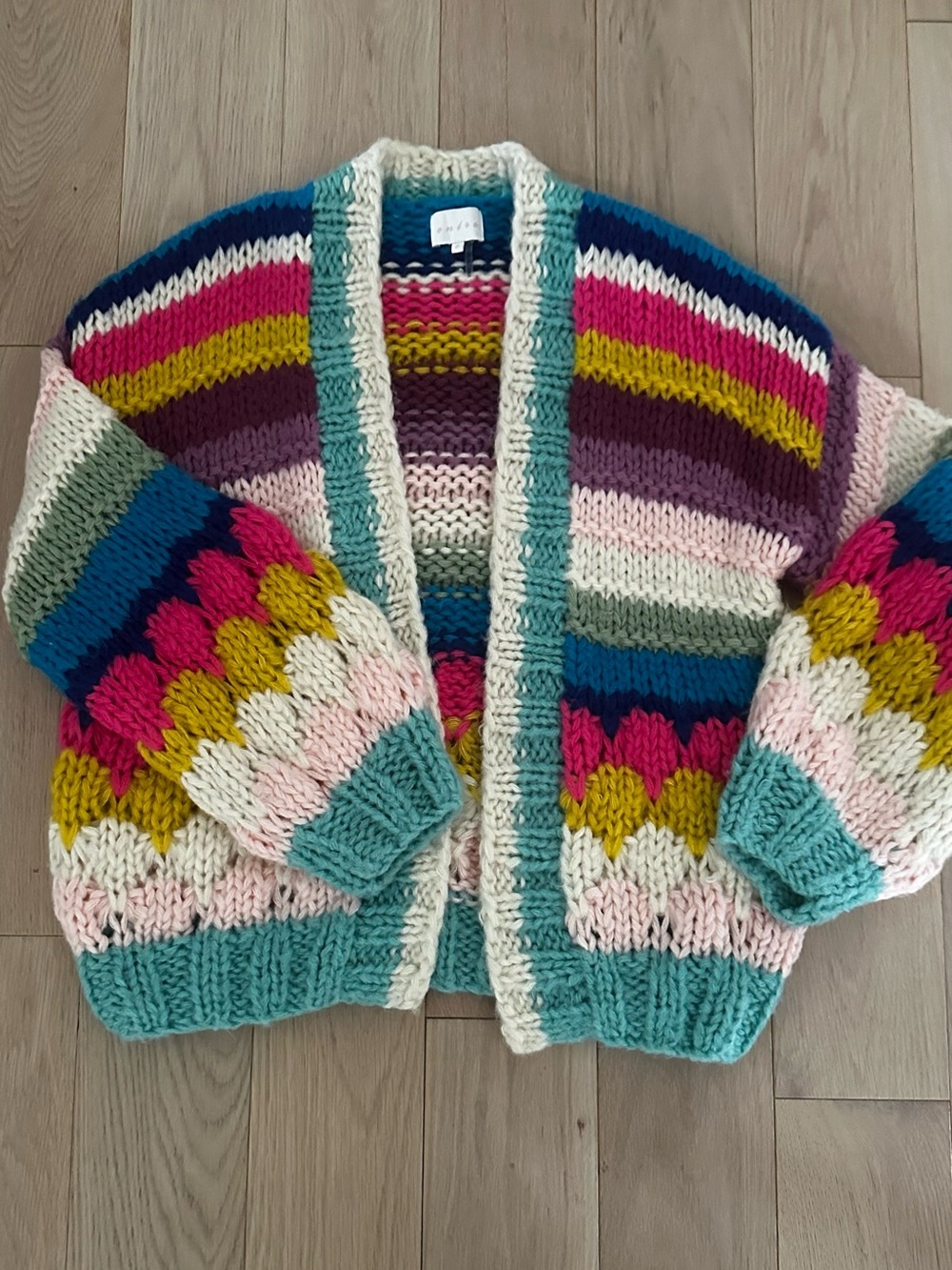 Chunky knit colorful sweater - Picture 2 of 16